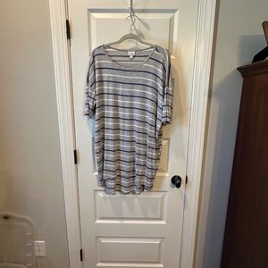 LuLaRoe Irma Size L